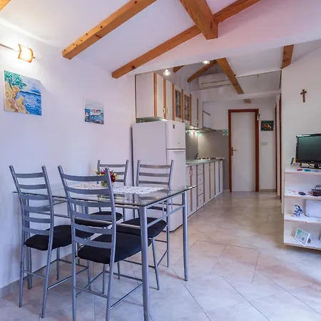 Διαμέρισμα Oldtown Apola 2 Bibinje